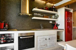 Gallery image of Hada seaside apartment in Firopótamos