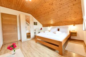 Postel nebo postele na pokoji v ubytování House Marija B&B