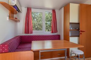 Gallery image of 'Olive grove' Camping House-near the beach in Djvulje