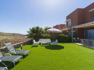Galeriebild der Unterkunft Salobre private pool overlooking to the golf course- Pet friendly in San Bartolomé de Tirajana