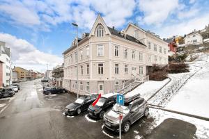 Gallery image of Central bus station apartment, wifi, tv in Narvik