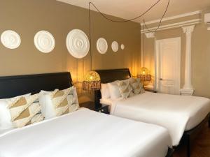 Cama ou camas em um quarto em Magnolia Inn