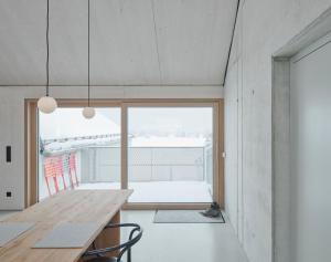 Balkon lub taras w obiekcie Urban Alpine Penthouse with Lake View