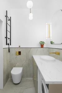 Gallery image of oompH Warsaw Central Stylish Vintage Apartment in Warsaw