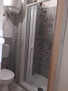 Kúpeľňa v ubytovaní CASA VACANZA DI VIA GIACALONE