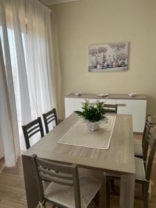 A seating area at Casa vacanze l’orchidea