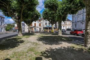 Gallery image of VILLA VERDE #Hypercentre #Charente #Parking in Cognac