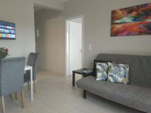 A seating area at Dream House Ioannina