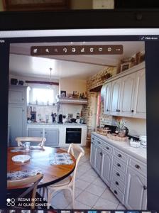 Kuchyňa alebo kuchynka v ubytovaní La Gravière