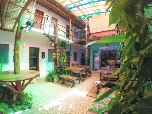 Restaurace v ubytování Buddy's Hostel Itacaré