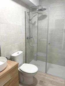A bathroom at Piso Azonaicas Centro Tendillas