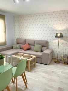 A seating area at Piso Azonaicas Centro Tendillas