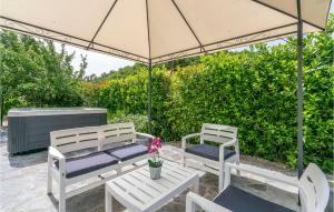A garden outside Cozy Home In Barberino Del Mugello