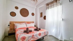 Postel nebo postele na pokoji v ubytování Big Room Happy Alicante