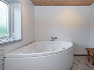 Koupelna v ubytování Holiday home Skjern XVIII + 23 fotografií