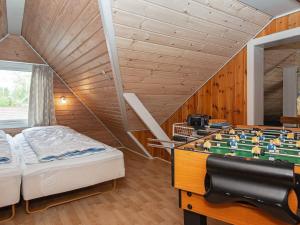 Postel nebo postele na pokoji v ubytování Holiday home Skjern XVIII