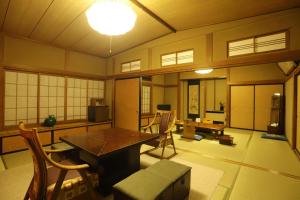 野沢温泉　奈良屋旅館休息區