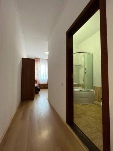 Koupelna v ubytování Гостевой дом Акварель 阿克瓦雷爾旅館 Guest house Akvarel 게스트하우스 아크바렐