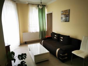 Posedenie v ubytovaní Anna apartman + 16 fotografií
