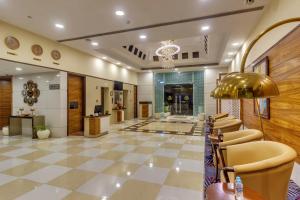 Vstupní hala nebo recepce v ubytování Golden Tulip New Delhi - Hari Nagar