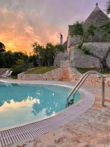 The swimming pool at or close to TENUTA MONTANARO