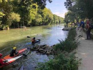 Fotografia z galérie ubytovania Proche Paris et Disney Maison 90 M2 CLIMATISÉ bord de Marne v destinácii Gournay-sur-Marne