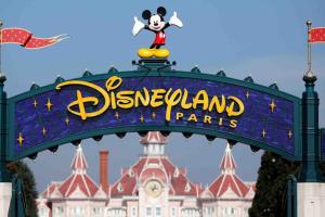Fotografia z galérie ubytovania Proche Paris et Disney Maison 90 M2 CLIMATISÉ bord de Marne v destinácii Gournay-sur-Marne