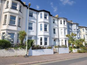 Gallery image of 7 Seafield Road in Seaton