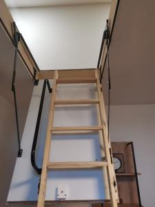 Ein Etagenbett oder Etagenbetten in einem Zimmer der Unterkunft Nibela Apartments