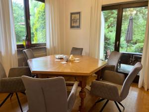 Posezení v ubytování Haus mit Garten