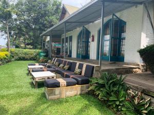 Gallery image of Palm garden Resort in Gisenyi
