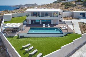 Gallery image of Blue Armonia Villa with Heated Pool in Keratea