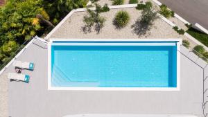 Bazén v ubytování Apartments Villa Zara nebo v jeho okolí