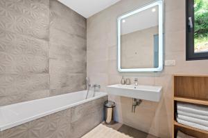 Koupelna v ubytování Apartments Villa Zara
