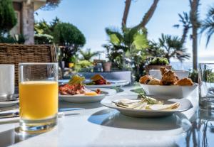 Opcions d'esmorzar disponibles a Eden Roc Hotel & Spa by Brava Hoteles