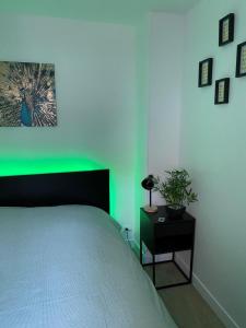 Fotografia z galérie ubytovania Charmant appartement à thème proche Paris v destinácii Montreuil