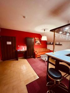Posezení v ubytování Spa & Wellness Hotel Orchidea