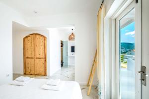 Postel nebo postele na pokoji v ubytování Payam Hotel