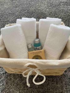 Fotografie z fotogalerie ubytování Sunny Spacious Apartment in a Great Location v destinaci Kazanlak