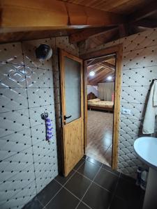 Gallery image of Lovely 1 - bedroom loft with free parking in Gjirokastër