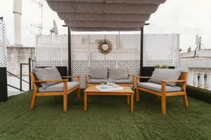 Fotografie z fotogalerie ubytování Complete studio with terrace - 1Bth- La Giralda v destinaci Seville