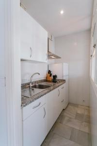Fotografie z fotogalerie ubytování Complete studio with terrace - 1Bth- La Giralda v destinaci Seville