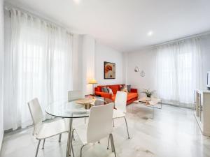 Posedenie v ubytovaní San Marcos Apartamentos