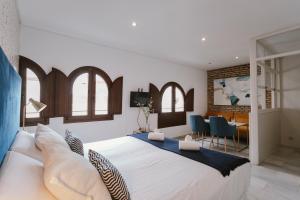 Fotografie z fotogalerie ubytování Complete studio with terrace - 1Bth- La Giralda v destinaci Seville