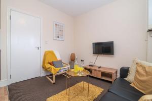 Кът за сядане в Lovely 1 bed apart.Contractors.NearRussellHillHosp