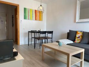 Część wypoczynkowa w obiekcie Apartamento Agata 510 Excelente con vista al mar!!!