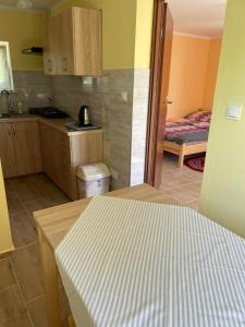 Posteľ alebo postele v izbe v ubytovaní Bajkowe Mazury Domek Wakacyjny