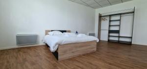 Fotografia z galérie ubytovania Aerouant - Maison spacieuse pour 8 personnes sur 3 étages Idéal famille amis entreprises v destinácii Brest