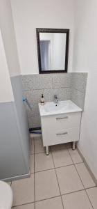 Fotografia z galérie ubytovania Aerouant - Maison spacieuse pour 8 personnes sur 3 étages Idéal famille amis entreprises v destinácii Brest