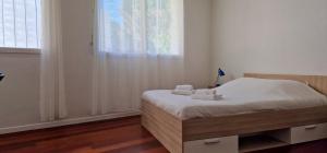 Fotografia z galérie ubytovania Aerouant - Maison spacieuse pour 8 personnes sur 3 étages Idéal famille amis entreprises v destinácii Brest
